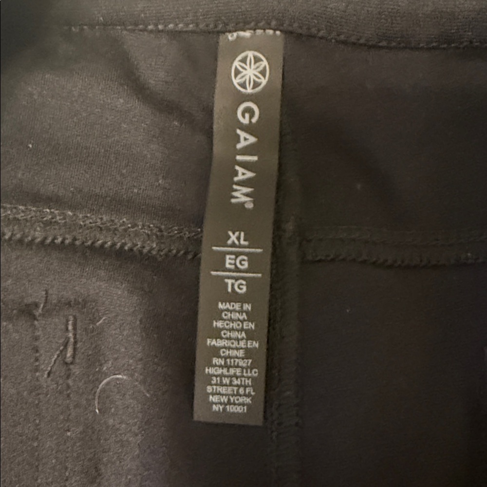 Gaiam Black Ponte Leggings - Picture 2 of 8